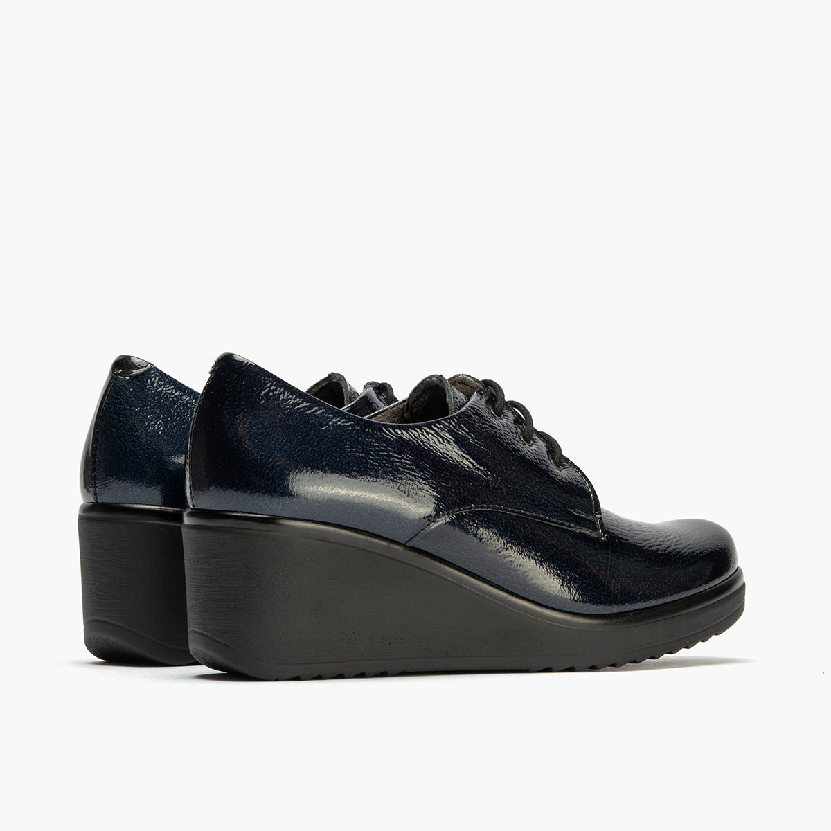 Blucher en Charol con cordones de mujer color marino