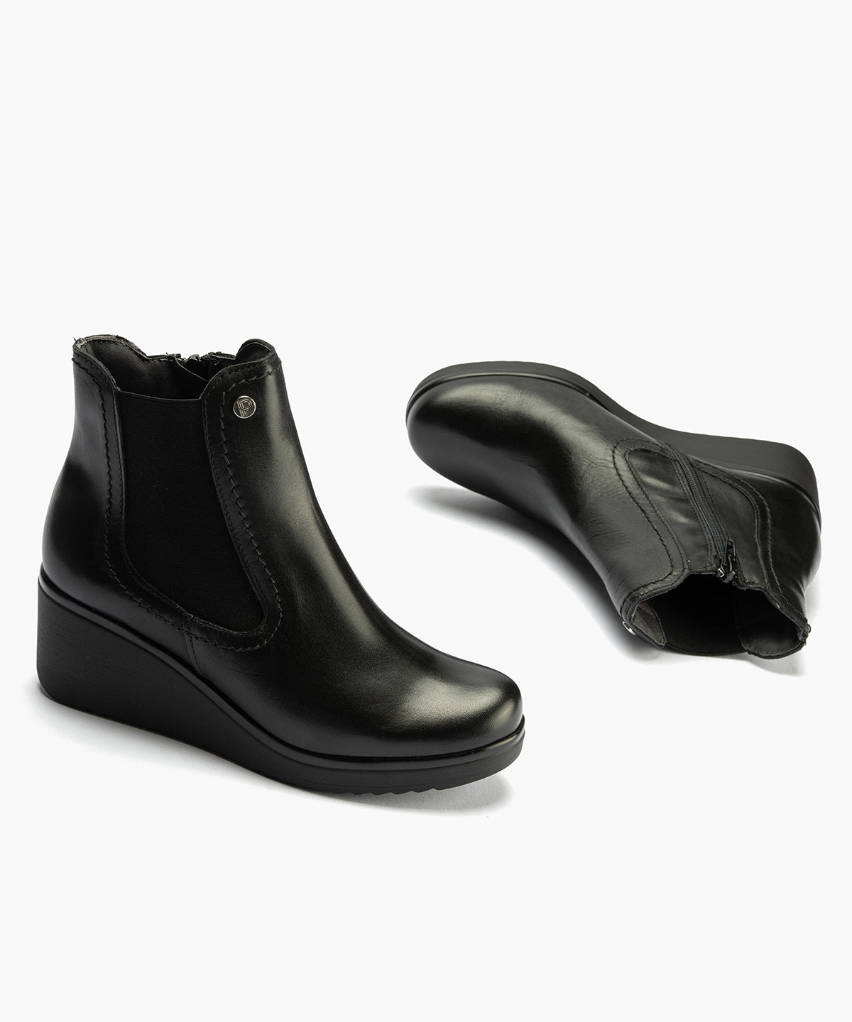Botín Chelsey en Napa con elásticos de mujer color negro