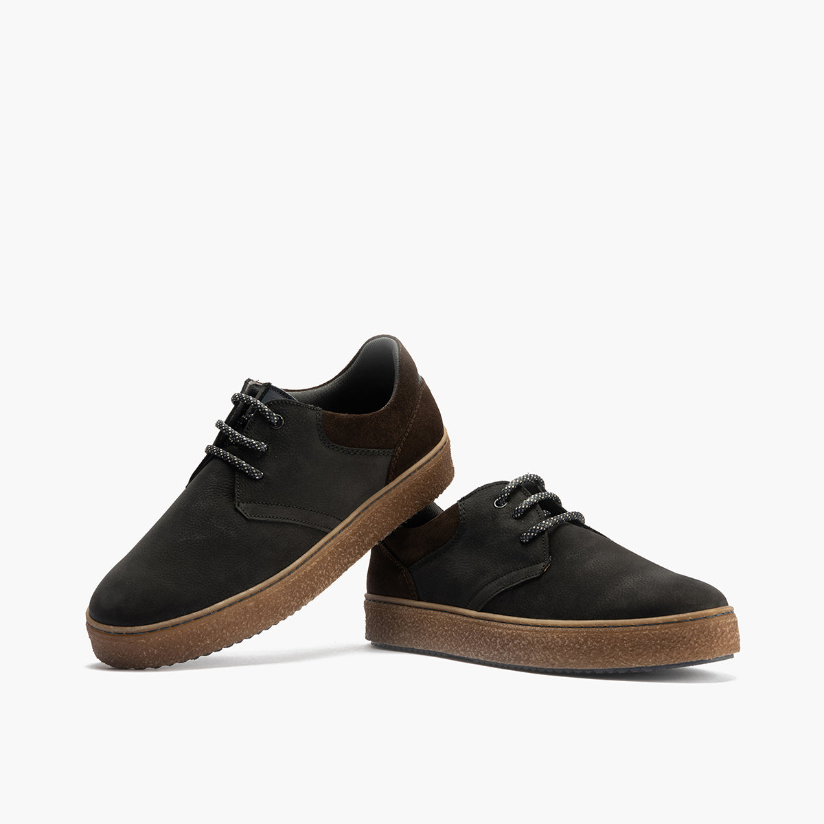 Blucher hombre con cordones color negro