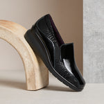 Abotinado Gucci con elásticos de mujer color negro