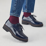 Blucher en Charol con cordones de mujer color marino