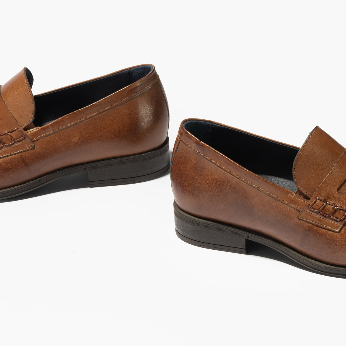 Mocasin vestir con antifaz hombre color cuero