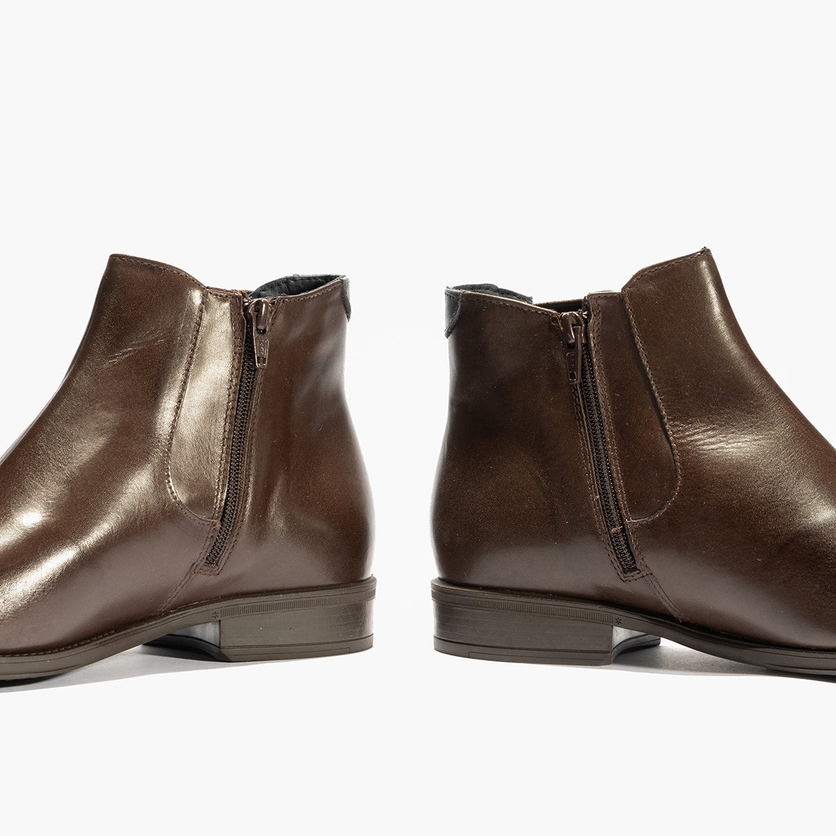 Botín Chelsey vestir hombre con elasticos color marron