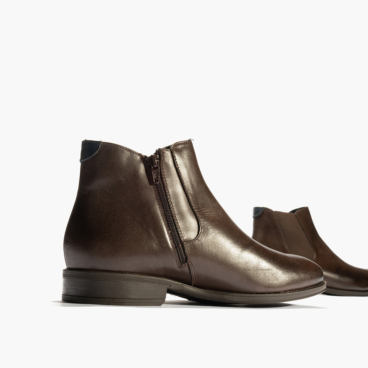 Botín Chelsey vestir hombre con elasticos color marron