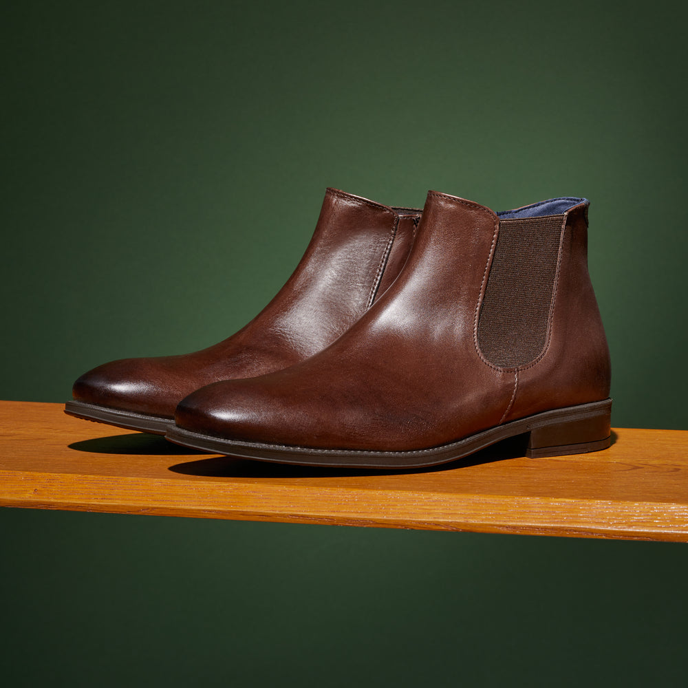Botín Chelsey vestir hombre con elasticos color marron