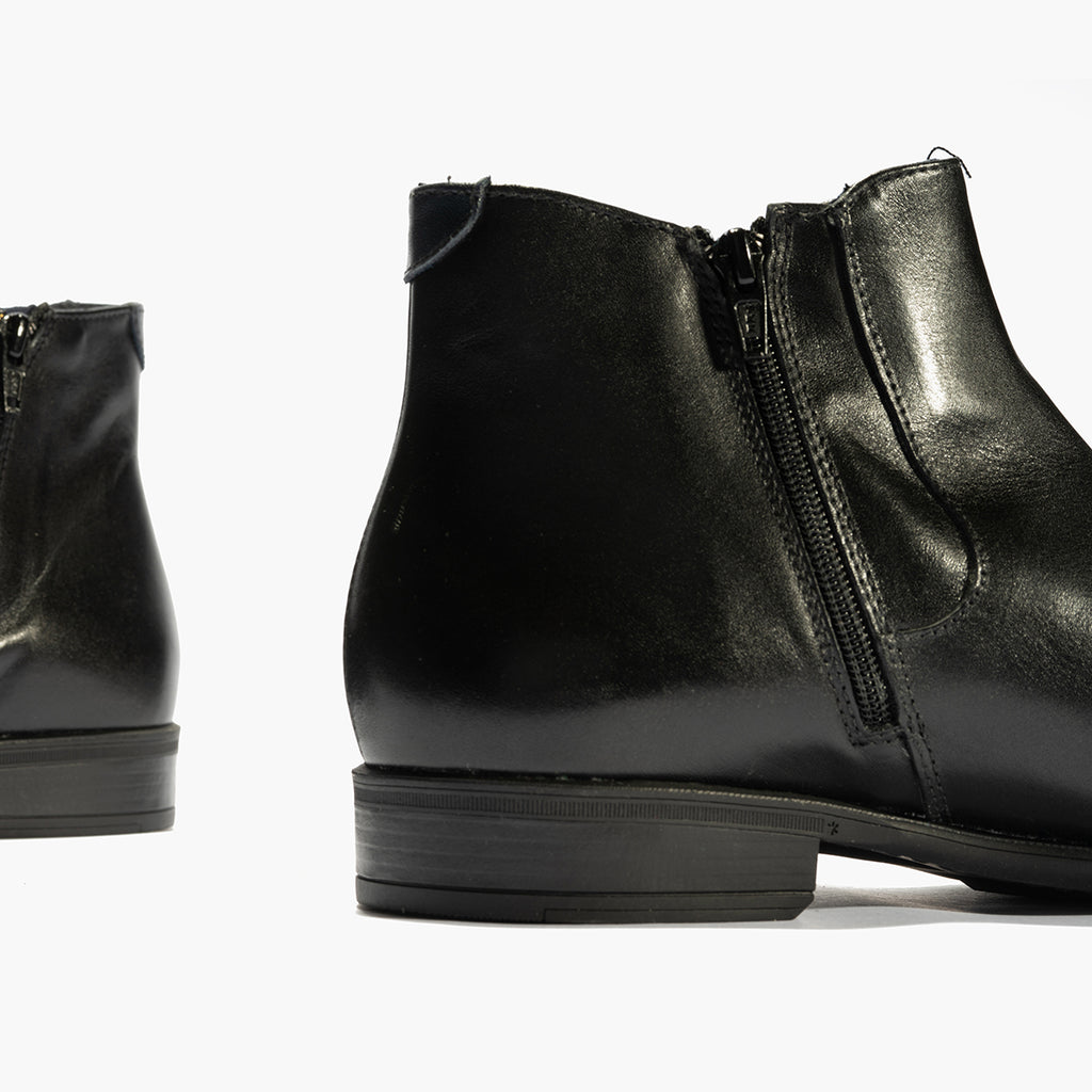 Botín Chelsey vestir hombre con elasticos color negro