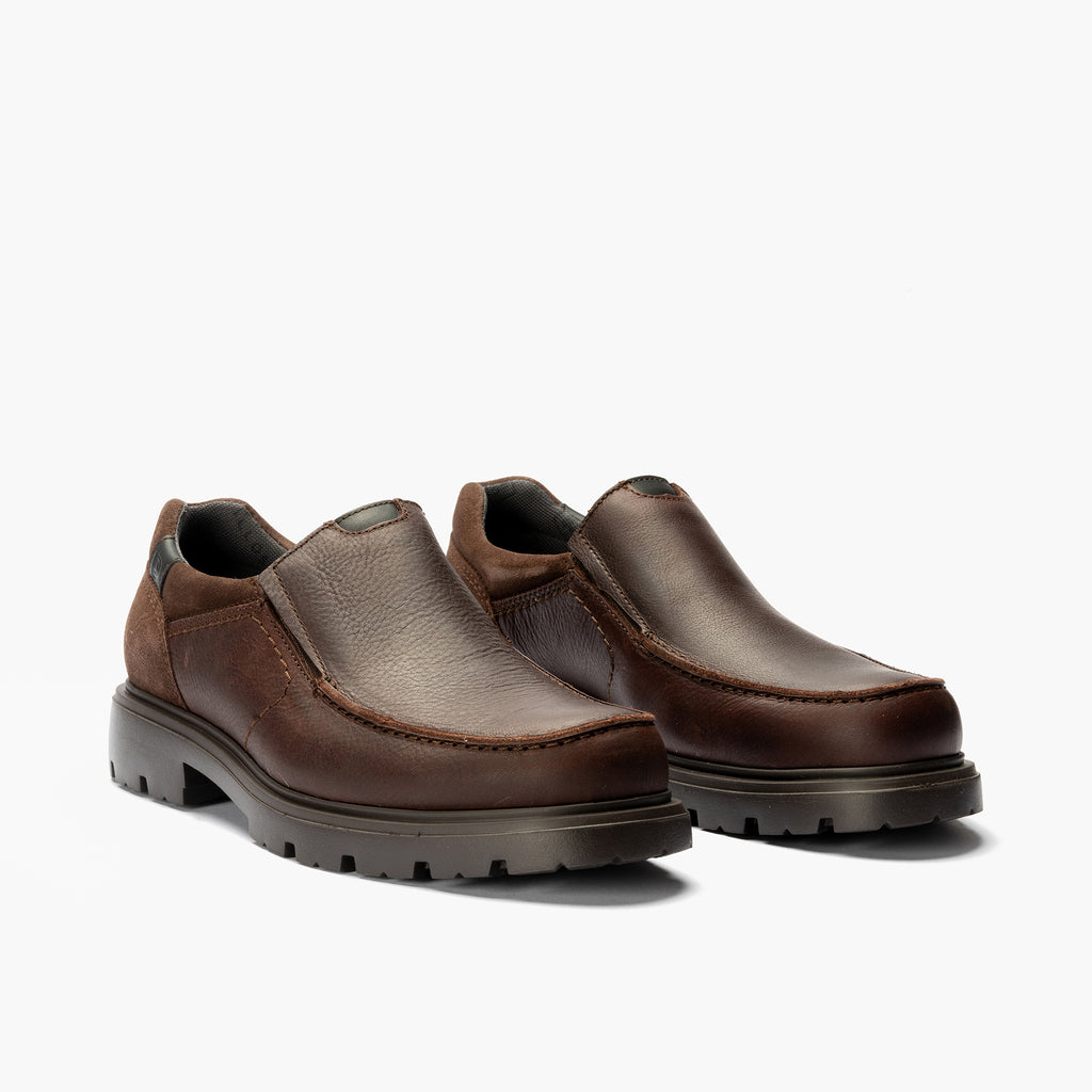 Manoletina Merlin hombre con elasticos color marron
