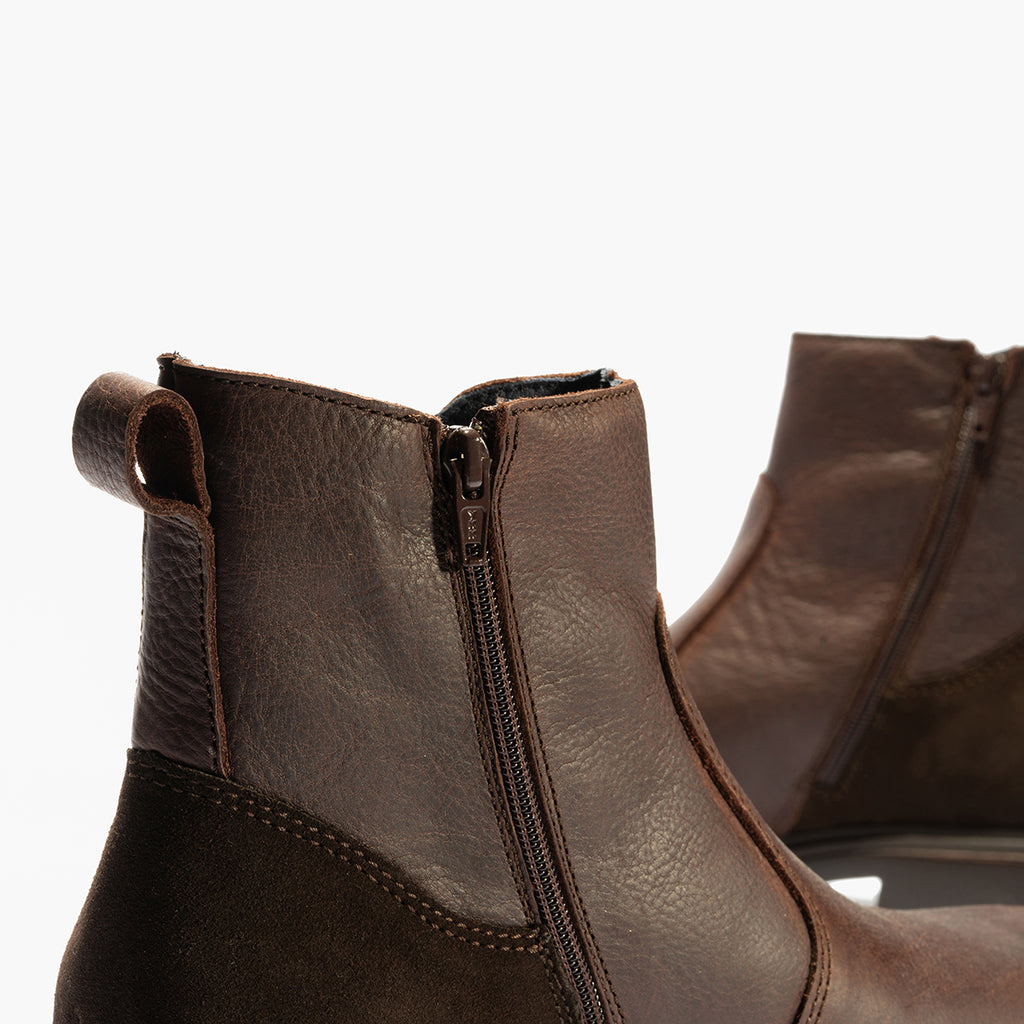 Botín Chelsey Merlin hombre con elasticos color marron