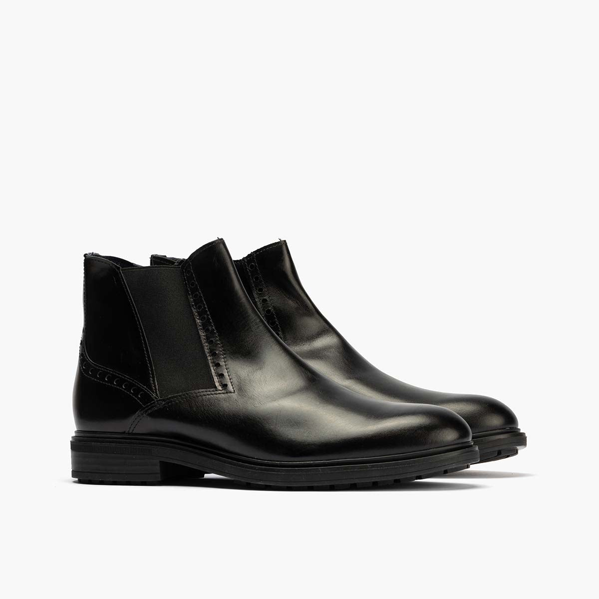 Botin Chelsey hombre con elasticos color negro