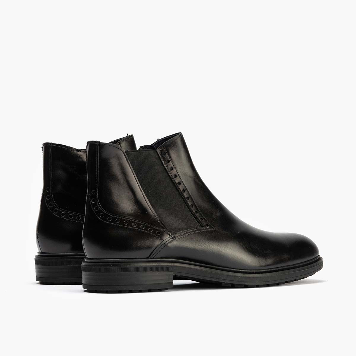 Botin Chelsey hombre con elasticos color negro
