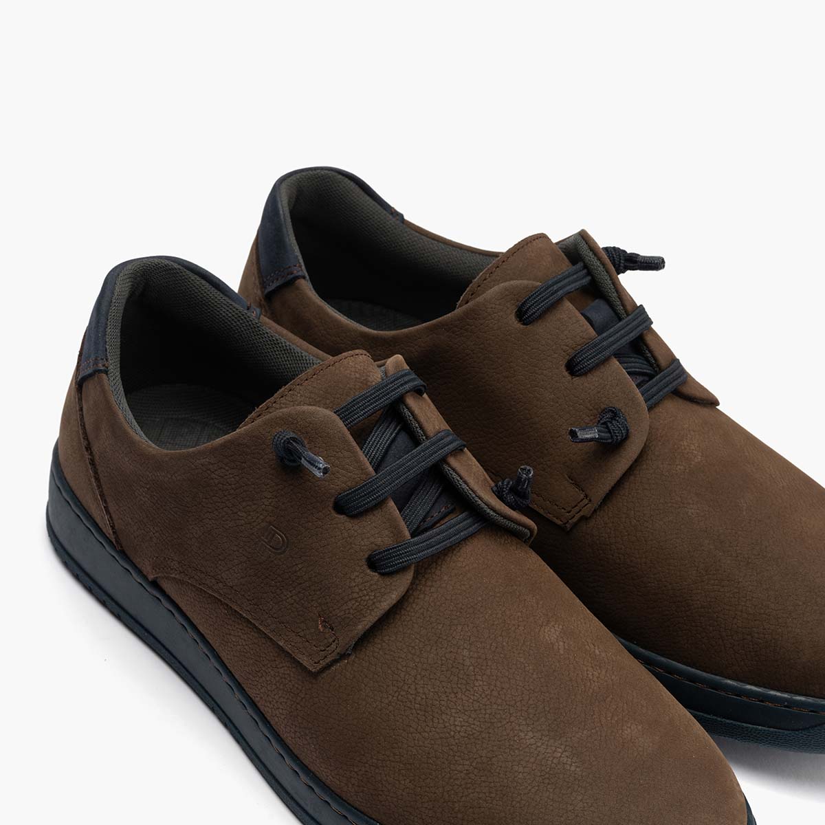 Blucher hombre con cordones color marron