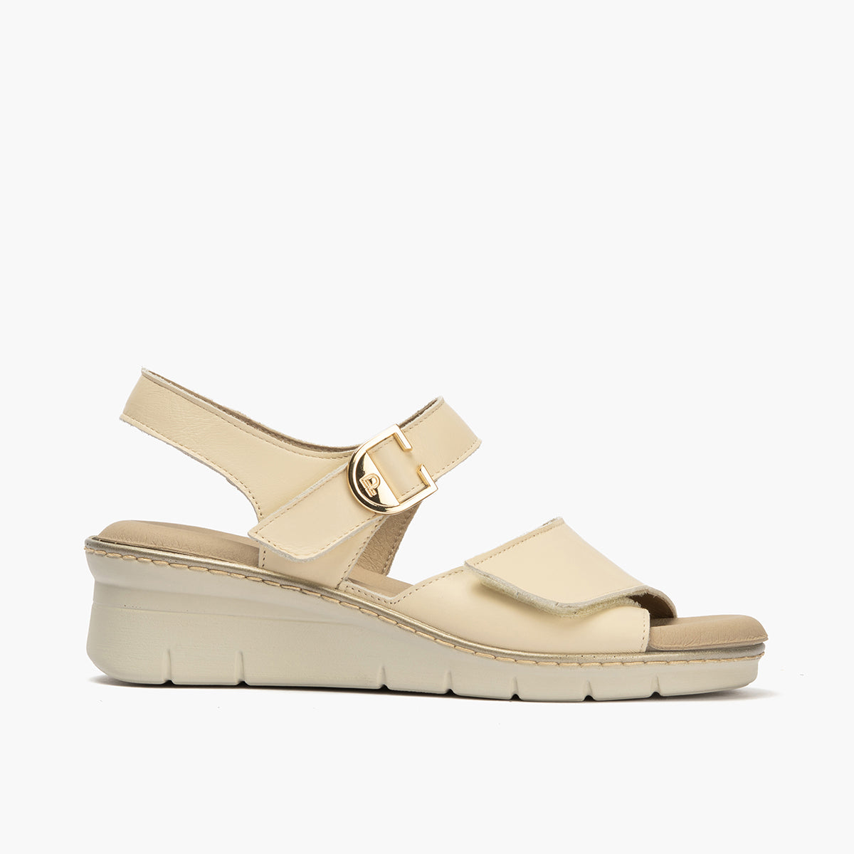 Sandalia con cuña con velcros en piel napa Crema