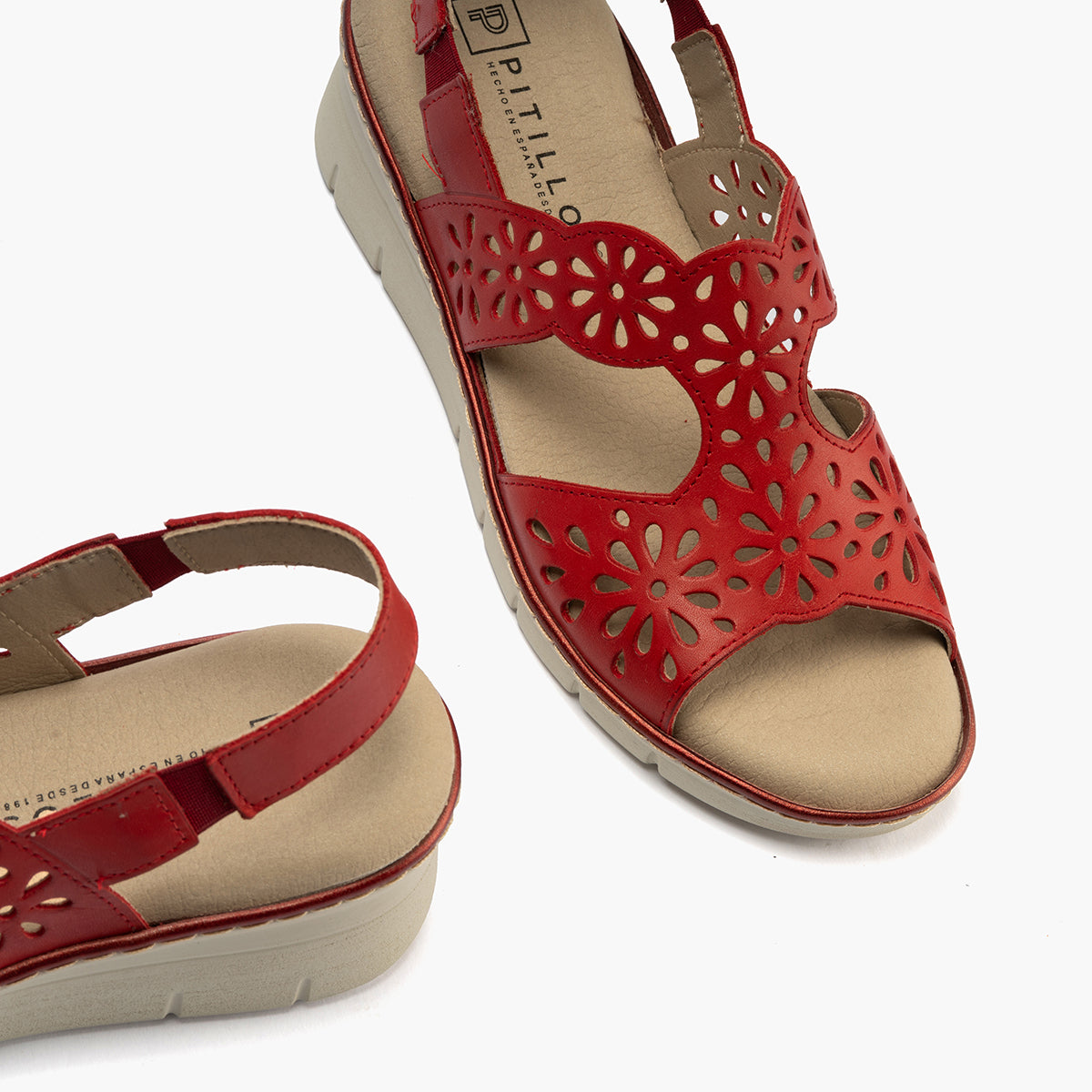 Sandalia con cuña en piel napa Rojo