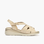 Sandalia cuña con tiras cruzadas en piel fantasía Oro