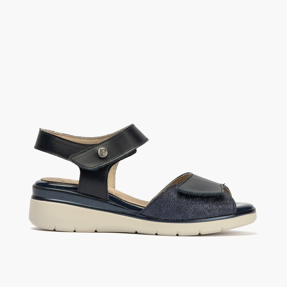 Sandalia cuña con velcros en piel fantasía y piel napa Marino