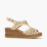 Sandalia con plataforma  en piel napa Crema