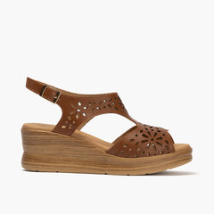 Sandalia con plataforma  en piel napa Cuero