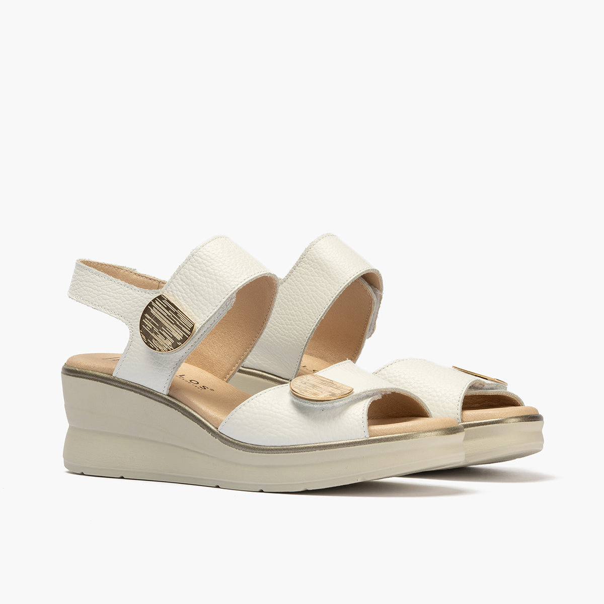 Sandalia plataforma con doble velcro con toques metálicos Blanco