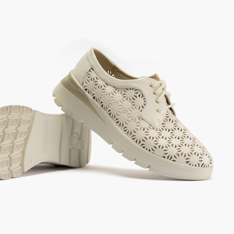 Zapato blucher plataforma con cordones en napa sintética Blanco