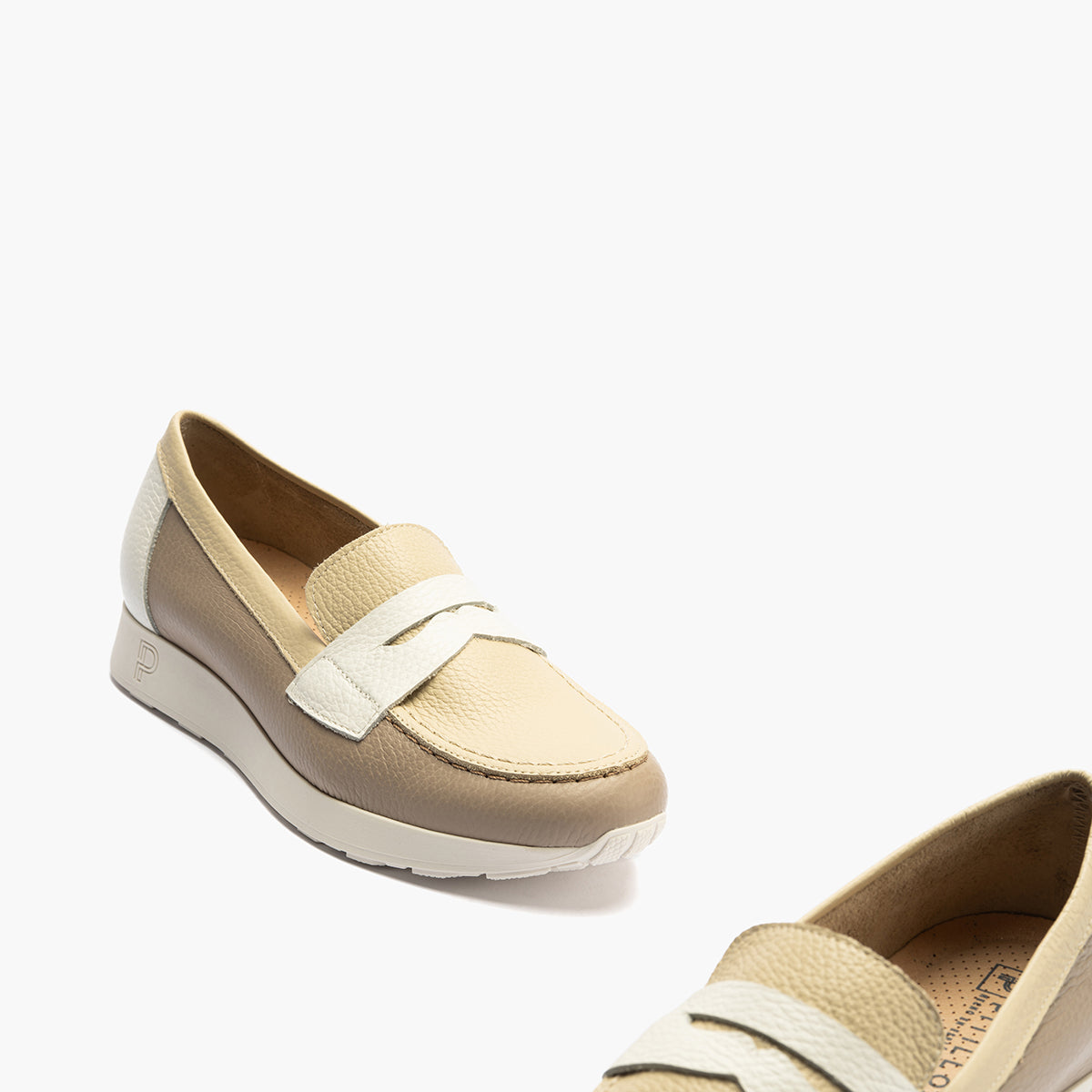 Mocasín estilo deportivo con antifaz en piel Piedra