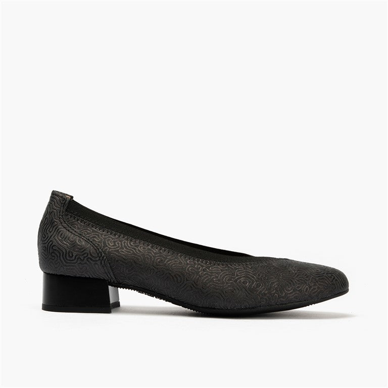 Zapato salón con ribete elástico, con tacón bajo y punta redonda, en piel fantasía Negro