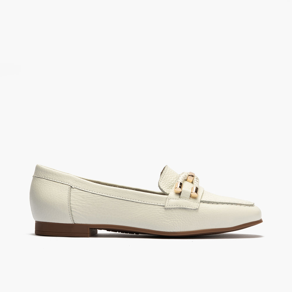 Mocasín plano en piel napa bombeada, con adorno Blanco