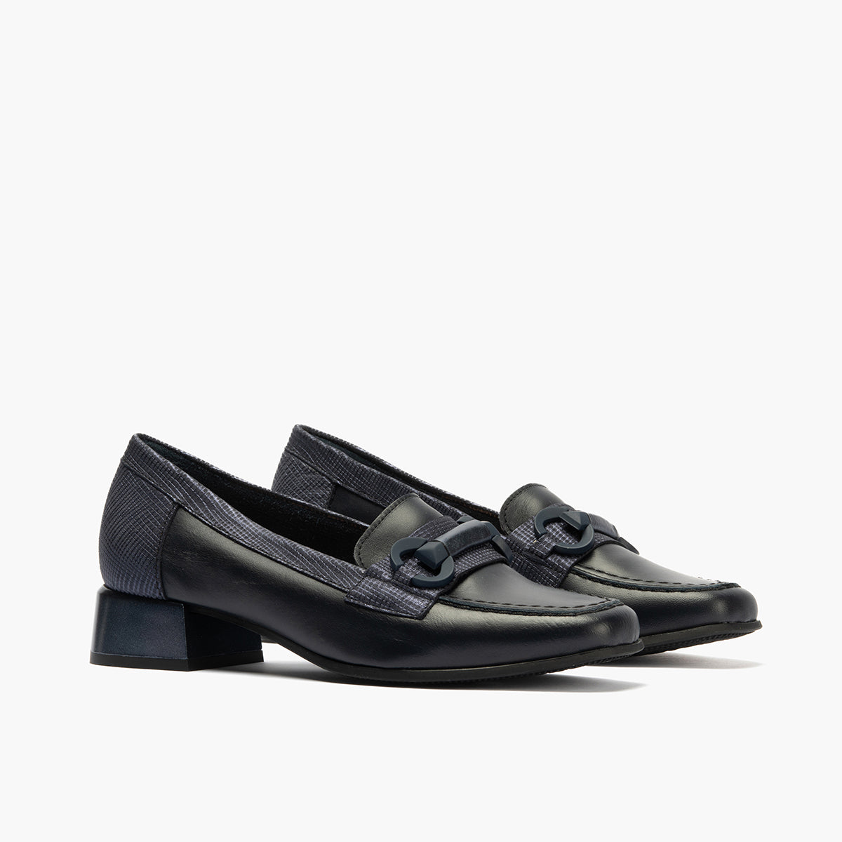 Mocasín con tacón bajo y adorno, con punta cuadrada Marino
