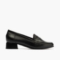 Mocasín con tacón bajo y antifaz, con punta cuadrada Negro