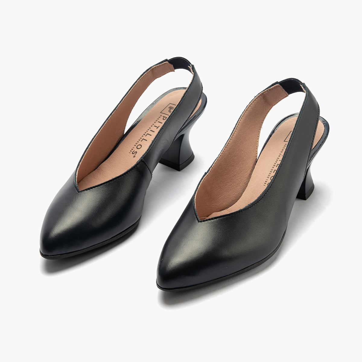 Zapato salón destalonado con tacón medio, en piel napa Marino