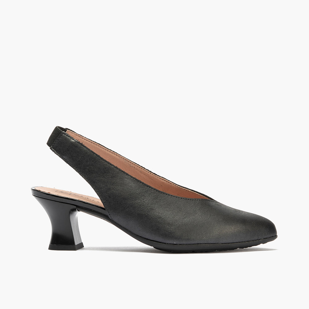 Zapato salón destalonado con tacón medio, en piel laminada Negro