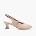 Zapato salón destalonado con tacón medio, en piel charol y pulsera Nude