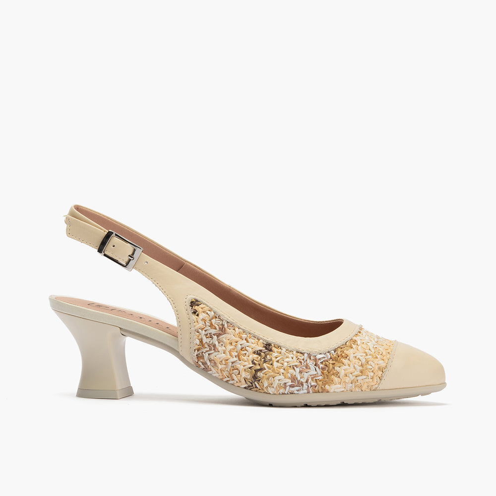 Zapato salón destalonado con tacón medio, en piel napa y rafia Crema