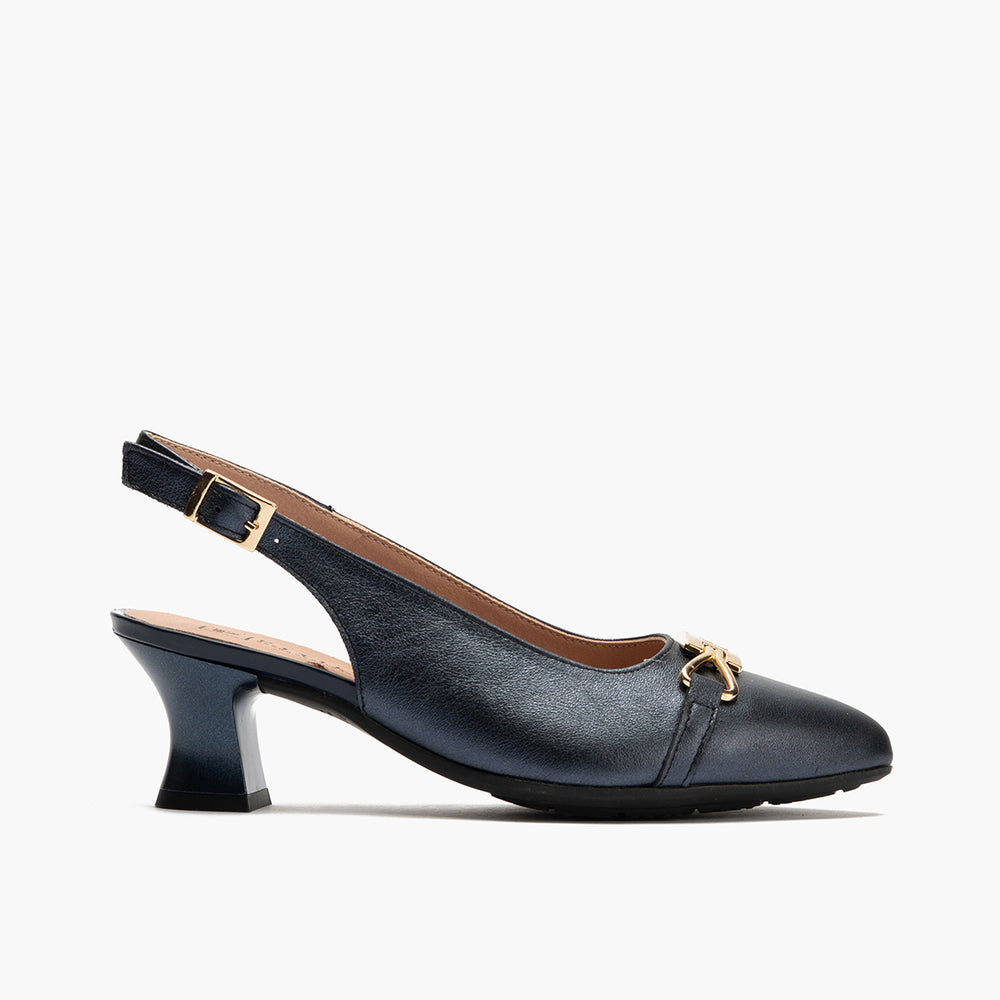 Zapato salón destalonado con tacón medio, con adorno y piel laminada Marino