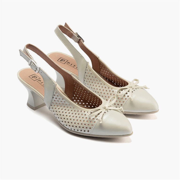 Zapato de salón con tacón medio, punta fina y pulsera Plata