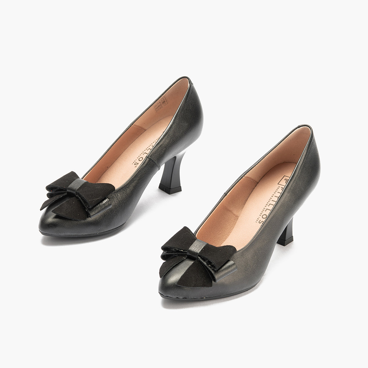 Zapato de salón con tacón alto, punta fina y detalle de lazo Negro