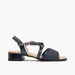 Sandalia con tacón bajo y pulsera cruzada Marino