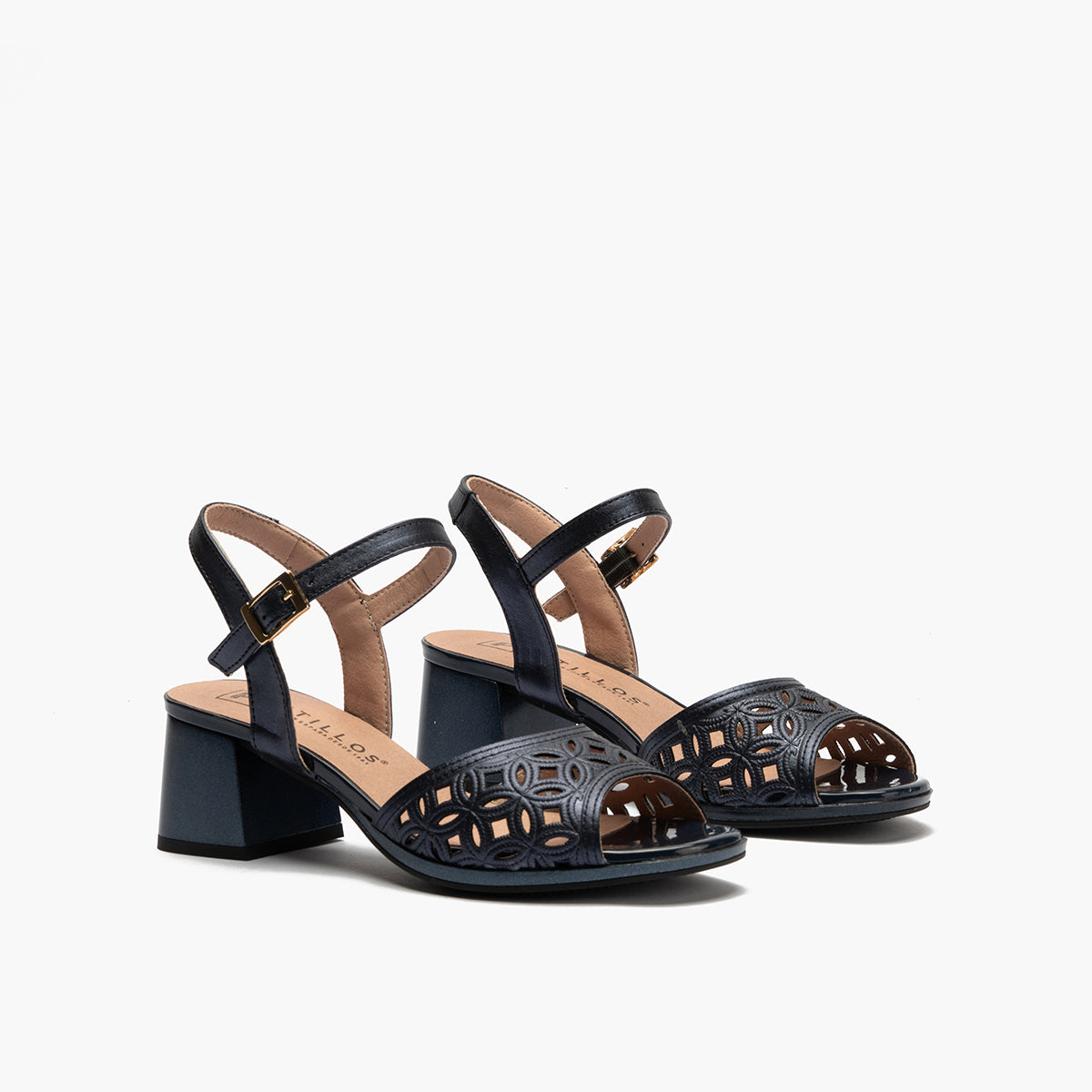 Sandalia con detalles metalizados, tacón medio y pulsera Marino
