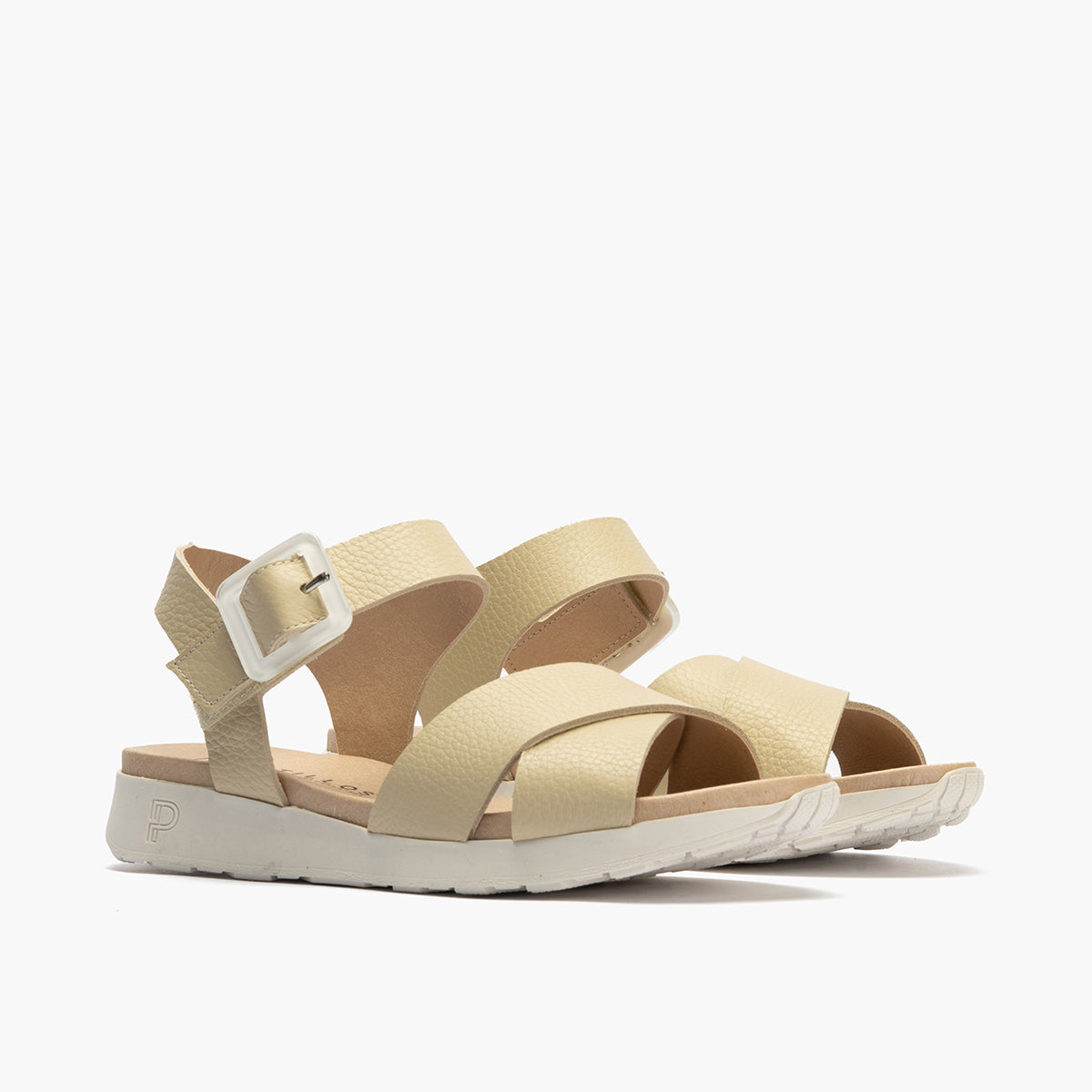 Sandalia deportiva con cruzados y pulsera Crema