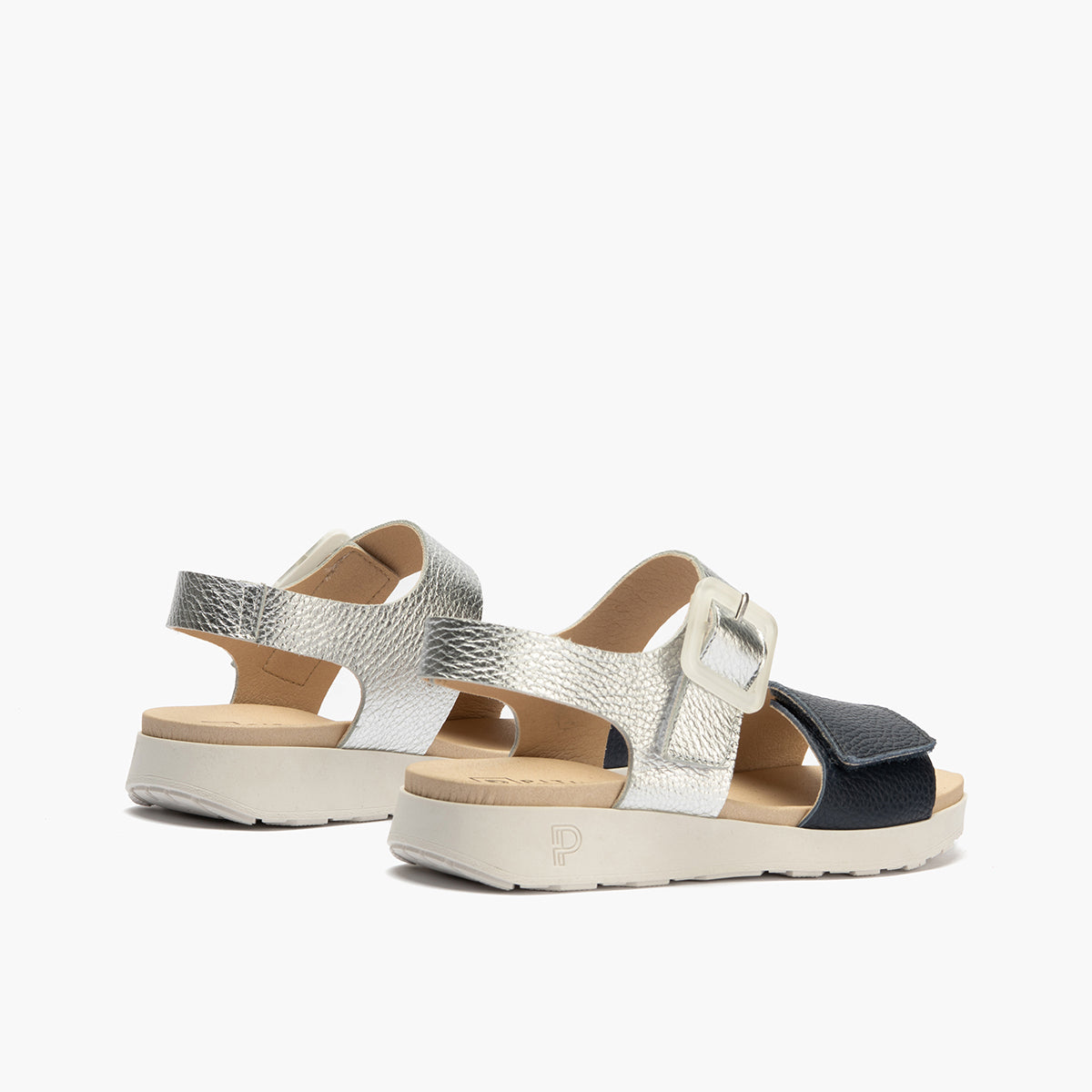 Sandalia deportiva con velcro Marino-Plata