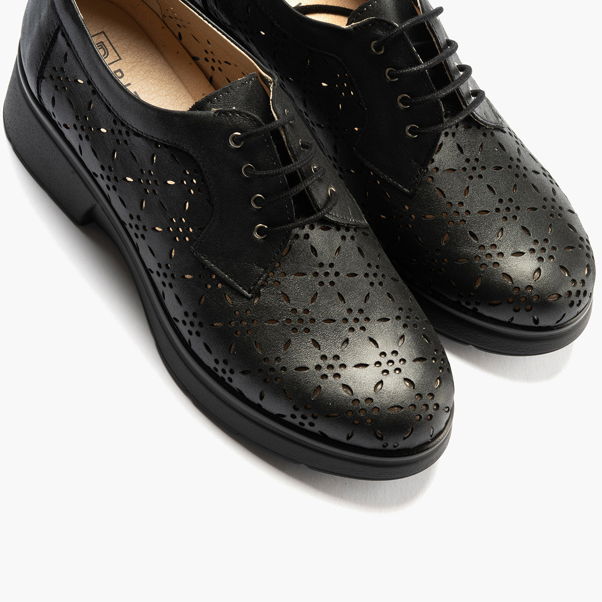 Blucher con cordones, cuña y piel fantasía Negro
