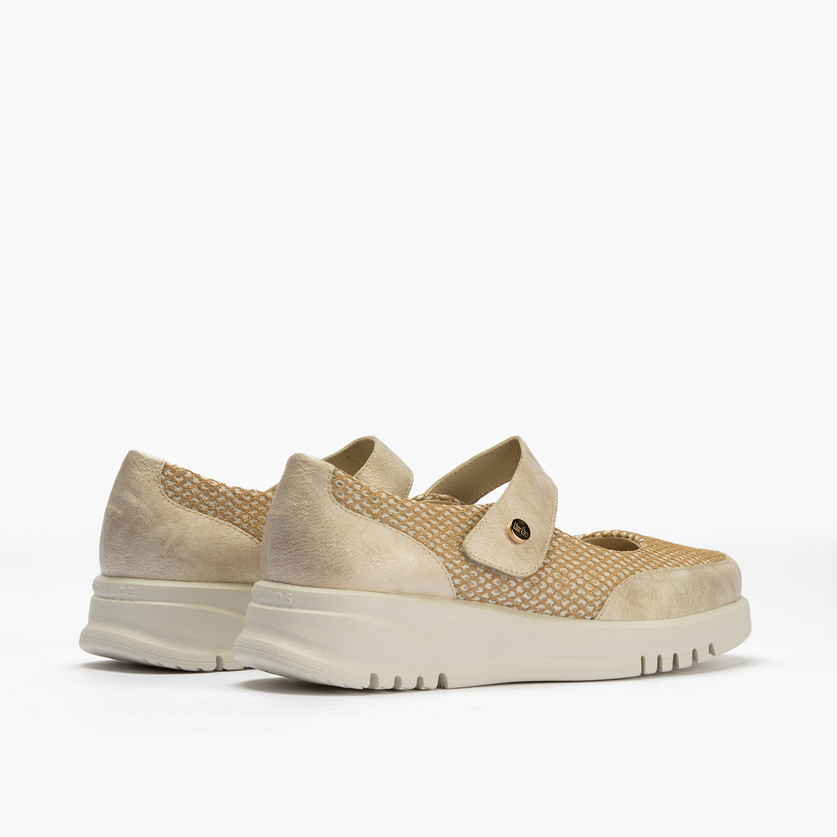 Mocasín con antifaz para mujer Oro
