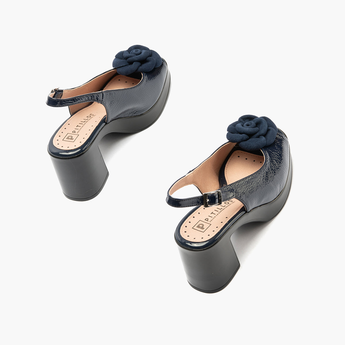 Zapato de salón con tacón plataforma y detalle floral Marino