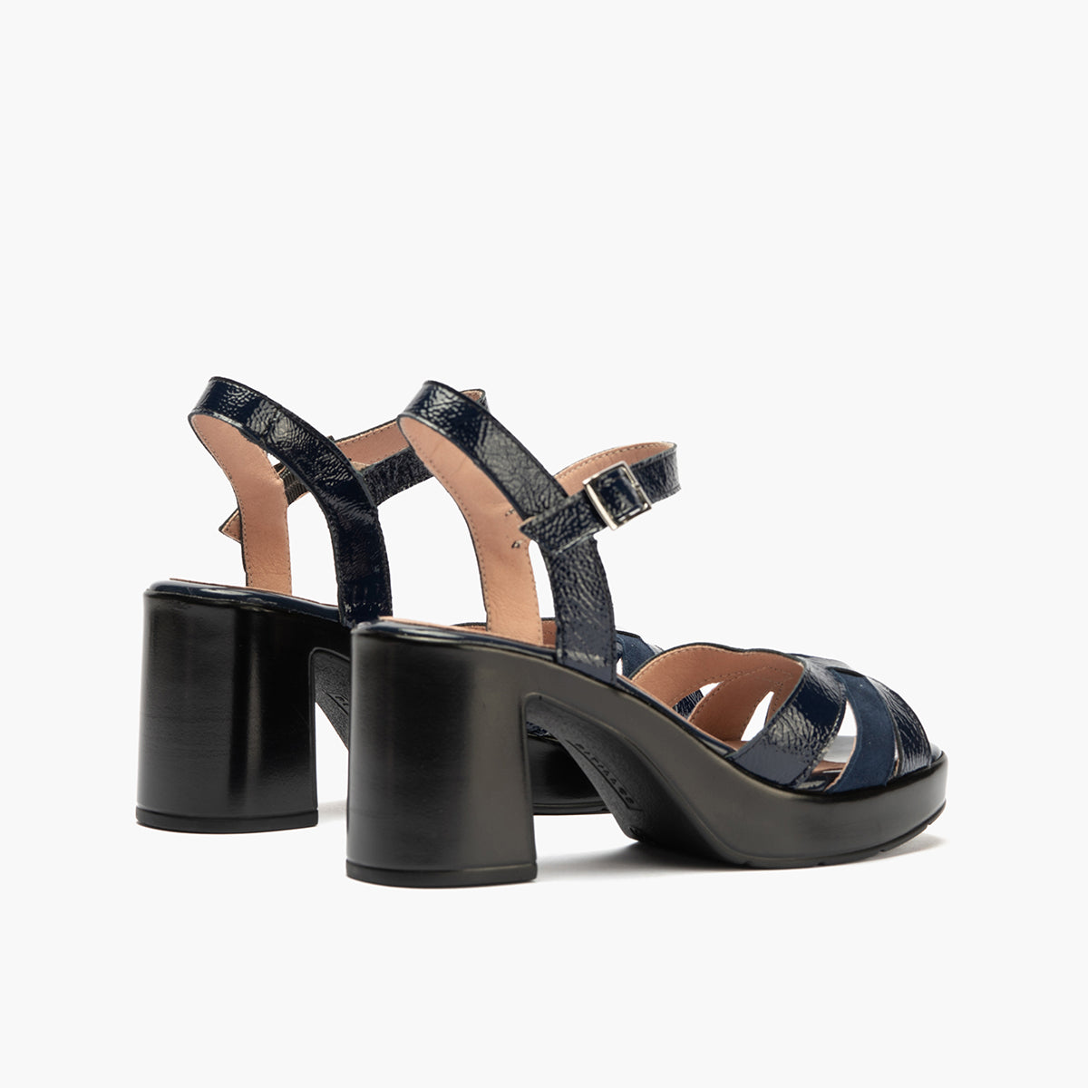 Zapato de salón con tacón plataforma y piel charol Marino