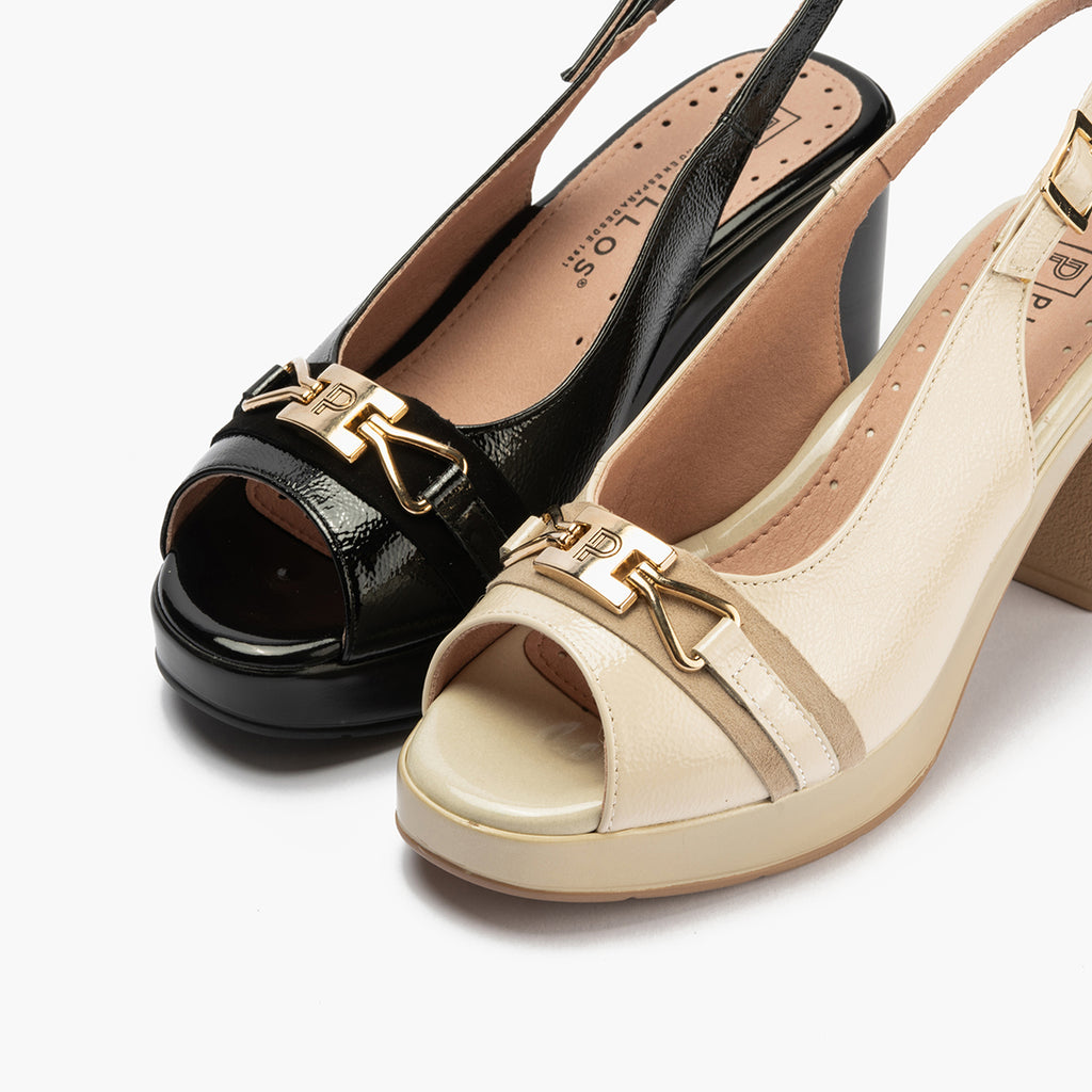 Zapato de salón con tacón plataforma y adorno Crema