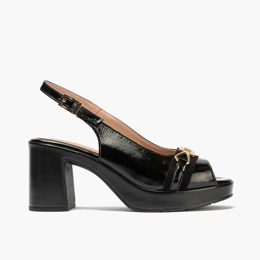 Zapato de salón con tacón plataforma y adorno Negro