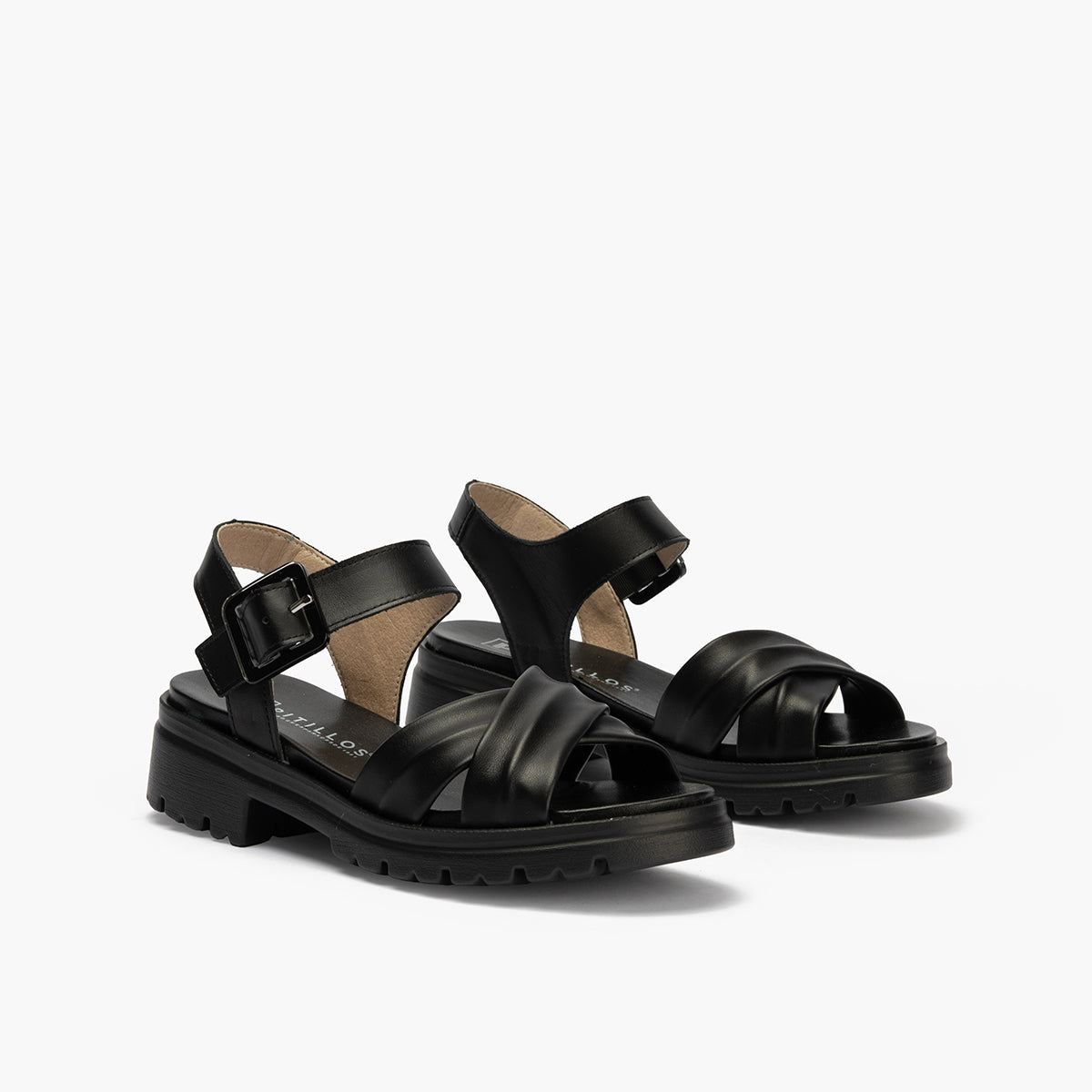 Sandalia en piel con tiras cruzadas Negro