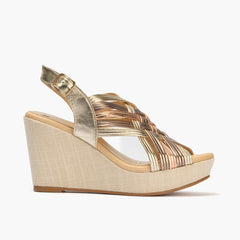 Sandalia con cuña alta en piel con detalles metalizados Multimetal