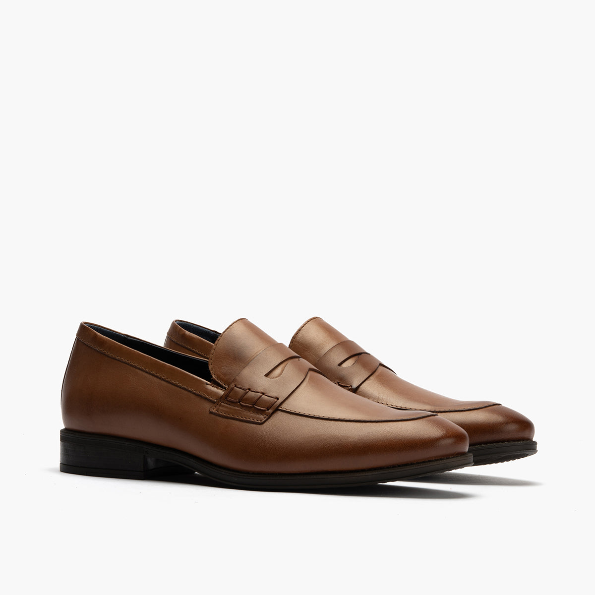 Zapato mocasín con antifaz para hombre Cuero