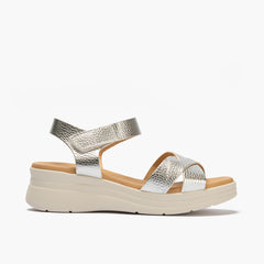 Sandalia pala mujer con velcro en piel laminado PLATA