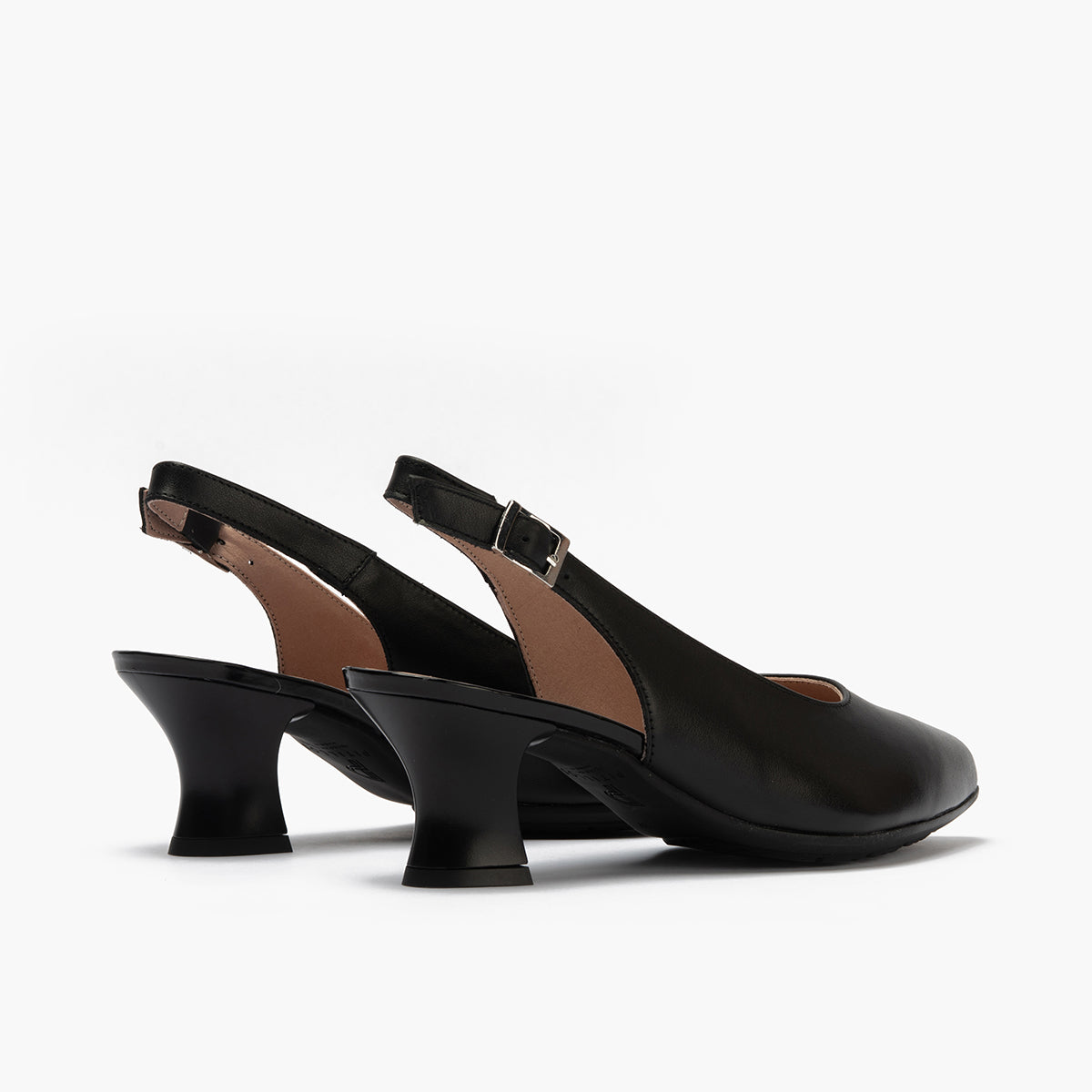 Zapato salón destalonado con tacón medio, en piel napa Negro